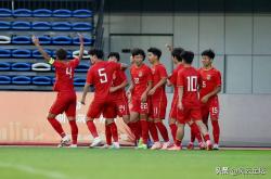 激战接踵而至：国内足球谁将称霸？