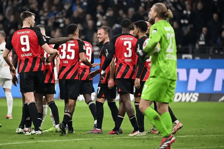 开元棋牌app下载-法兰克对弗赖堡